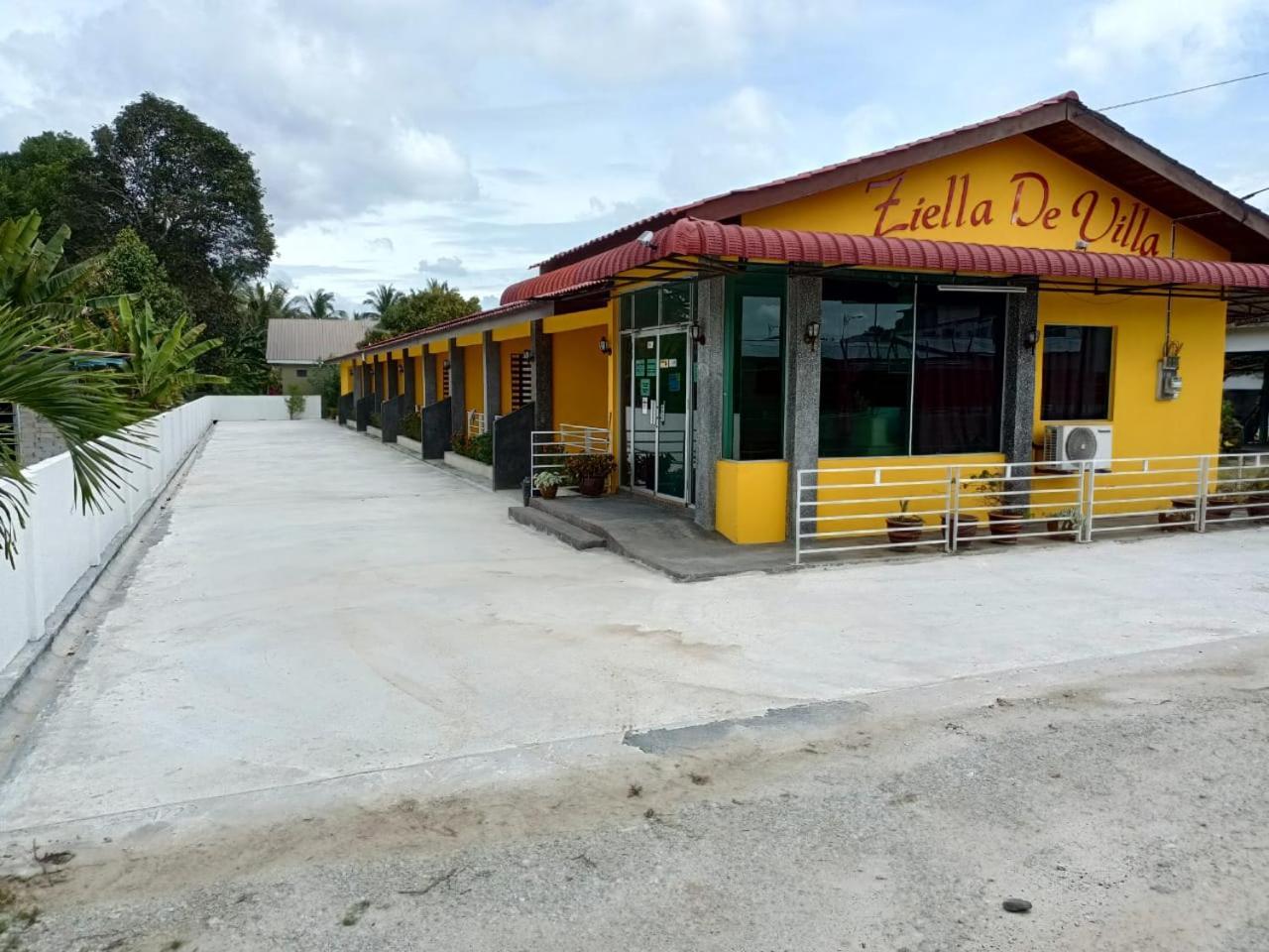 Ziella De Villa Пантай Ченанг Екстериор снимка